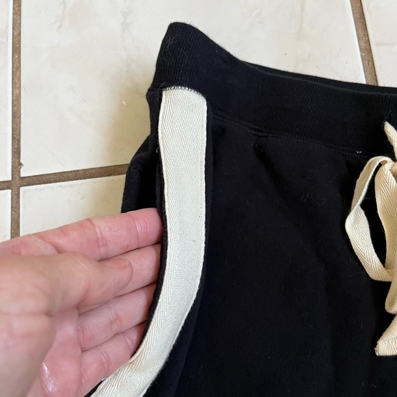 FP BEACH FREE PEOPLE Black Terry Cotton High Rise Drawstring Sweat Shorts Sz XS - Picture 3 of 6